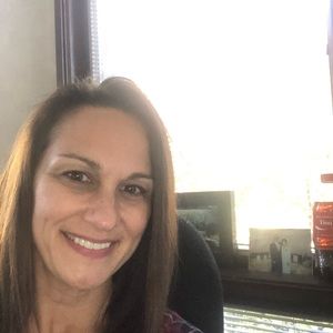 Meet your Posher, Tina